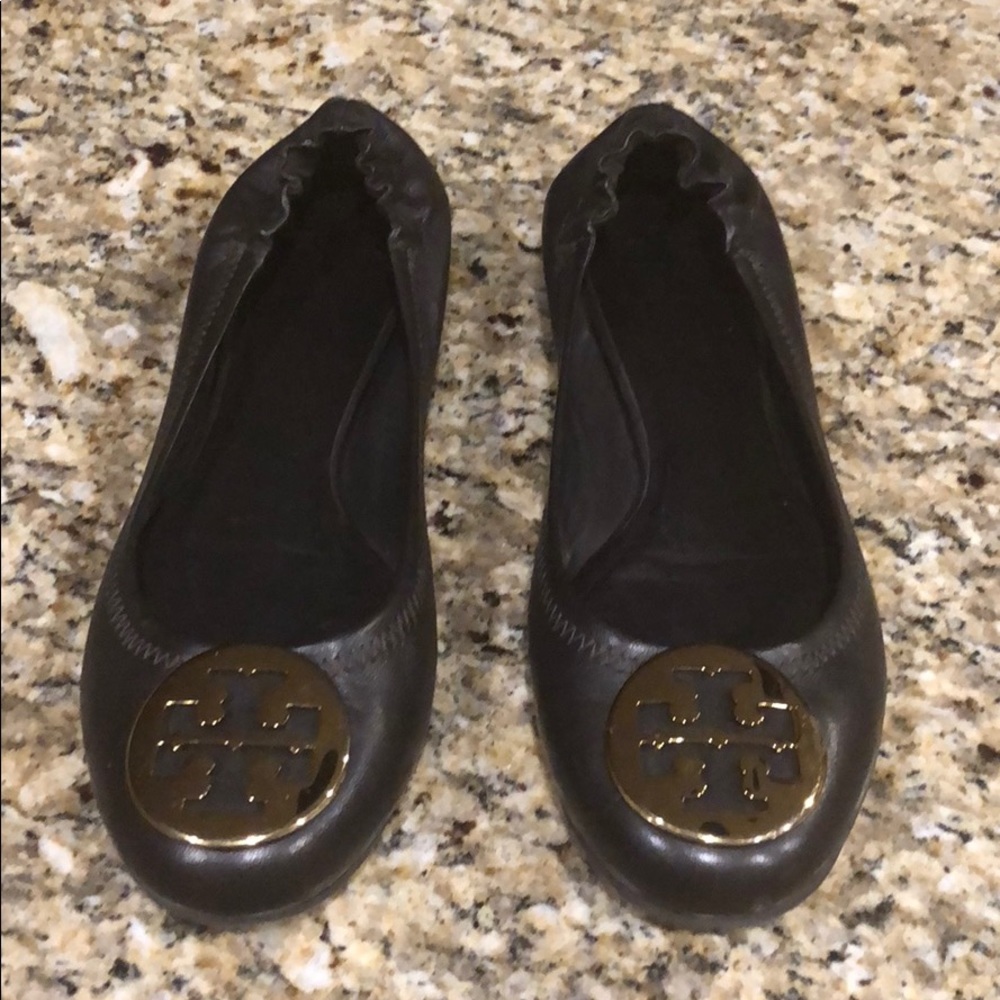 Brown Tory Burch flats. Size 7.5. Worn 1-2 times.